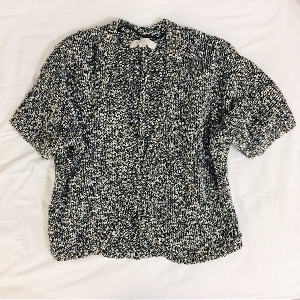 Thick knit B&W sweater